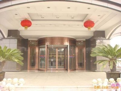 {供應豪華智能兩翼旋轉門-銅系列指導價}_今日供應豪華智能兩翼旋轉門-銅系列價格_供應豪華智能兩翼旋轉門-銅系列價格(圖)-南京菲勒自動門